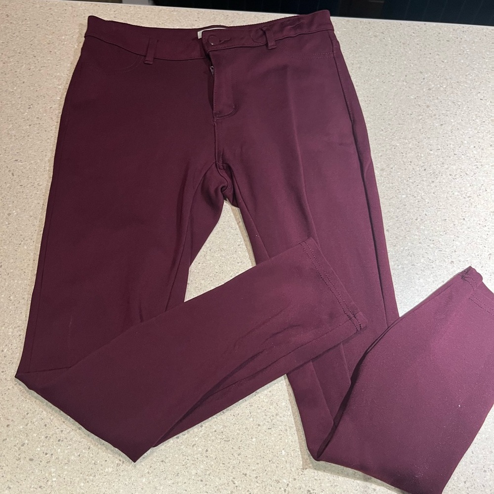 Women’s Slim Fit Burgundy Pants